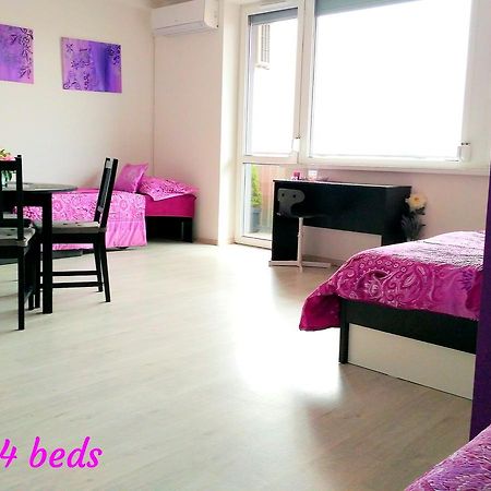 Apartments 4U Center + Free Parking Olomouc Buitenkant foto
