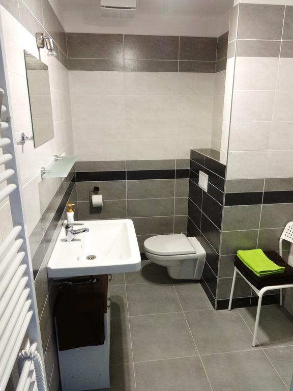 Apartments 4U Center + Free Parking Olomouc Buitenkant foto