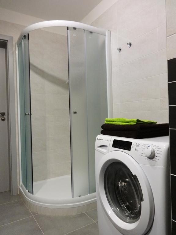 Apartments 4U Center + Free Parking Olomouc Buitenkant foto
