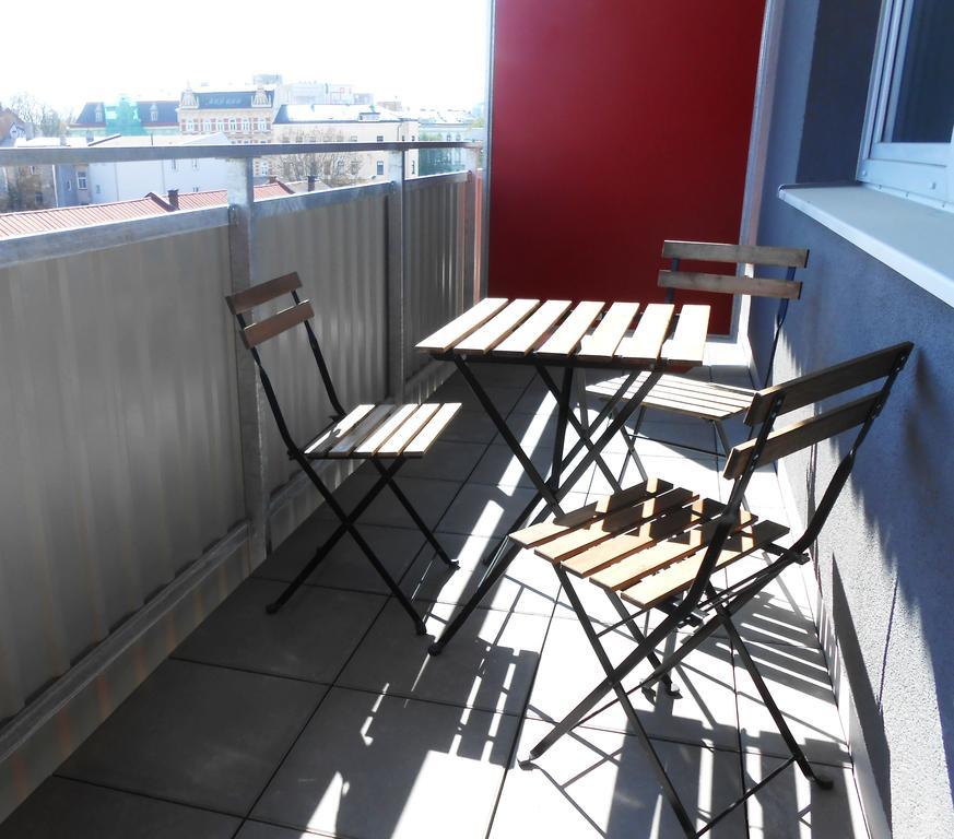 Apartments 4U Center + Free Parking Olomouc Buitenkant foto